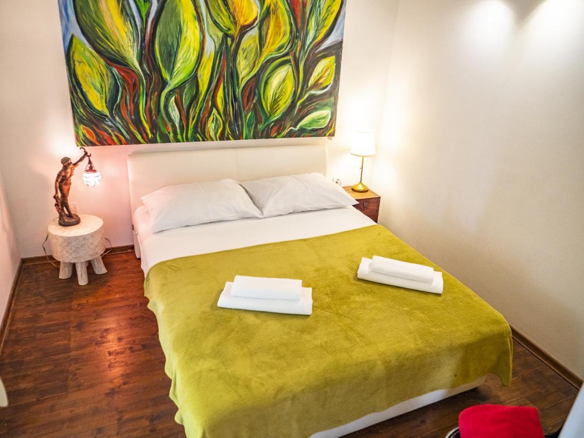 חוואר Central Art House Hvar מראה חיצוני תמונה
