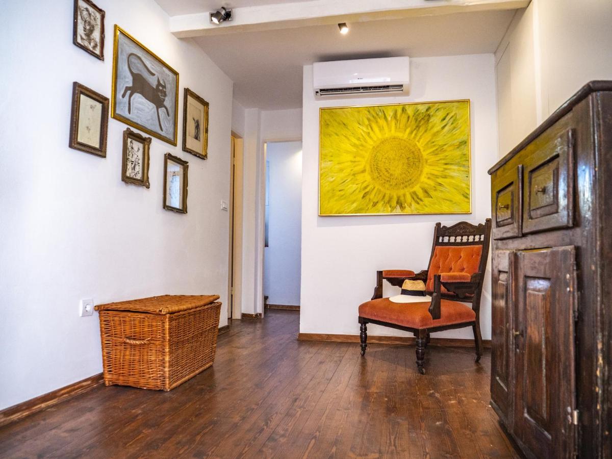 חוואר Central Art House Hvar מראה חיצוני תמונה