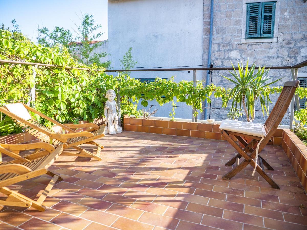 חוואר Central Art House Hvar מראה חיצוני תמונה